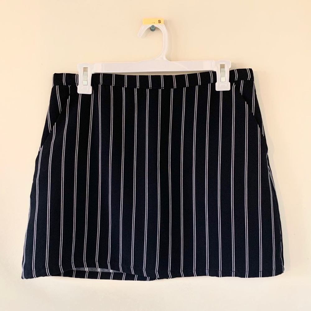 Navy and White Striped Skirt - Picture 2 of 7